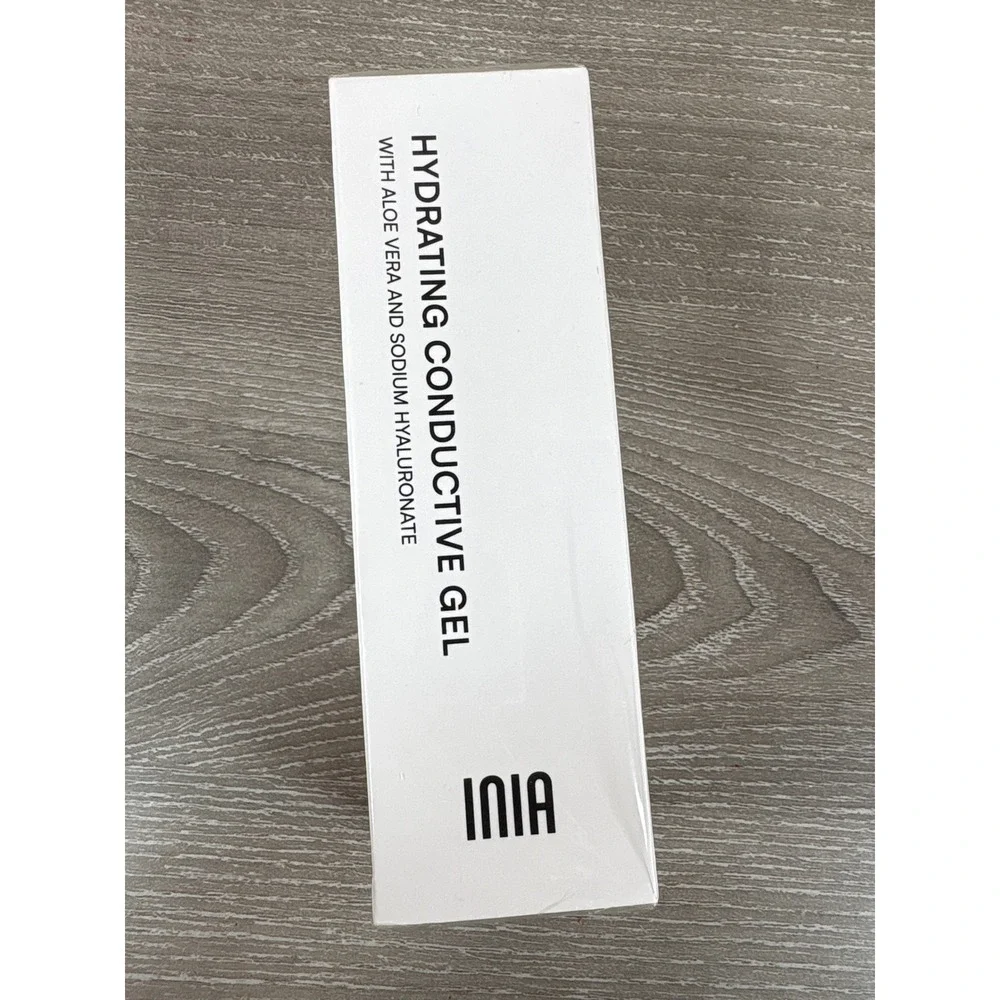 Inia Flare Skin Rejuvenation Beauty Device With Hydrating Conductive Gel NEW
